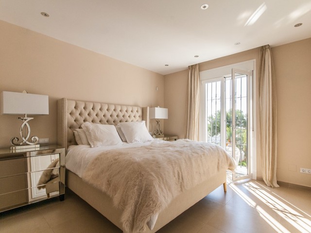 Penthouse in Elviria