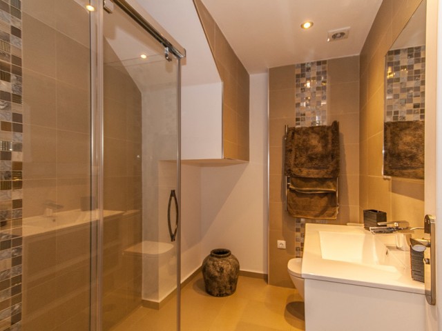 Penthouse in Elviria