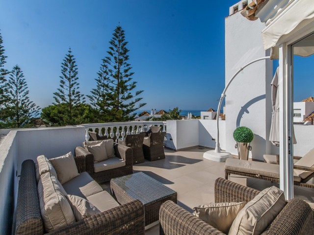 Takvåning i Elviria