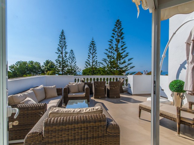 Takvåning i Elviria