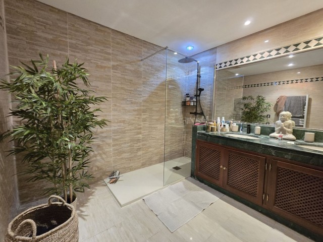 2 Bedrooms Apartment in La Mairena