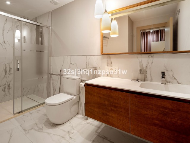 6 Bedrooms Apartment in Marbella