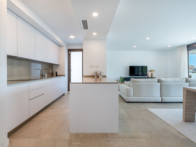 3 Bedrooms Apartment in Estepona