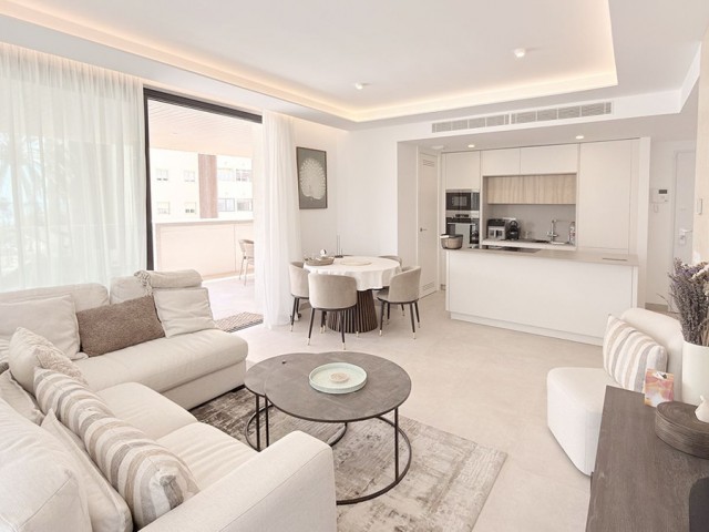 2 Bedrooms Apartment in Fuengirola