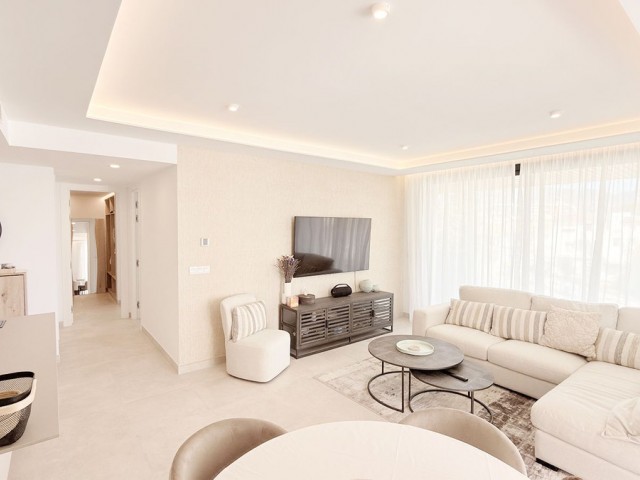 2 Bedrooms Apartment in Fuengirola