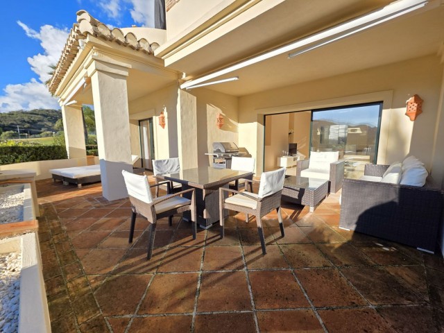 2 Bedrooms Apartment in Benahavís