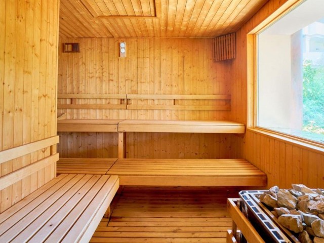 2 Bedrooms Apartment in Benahavís