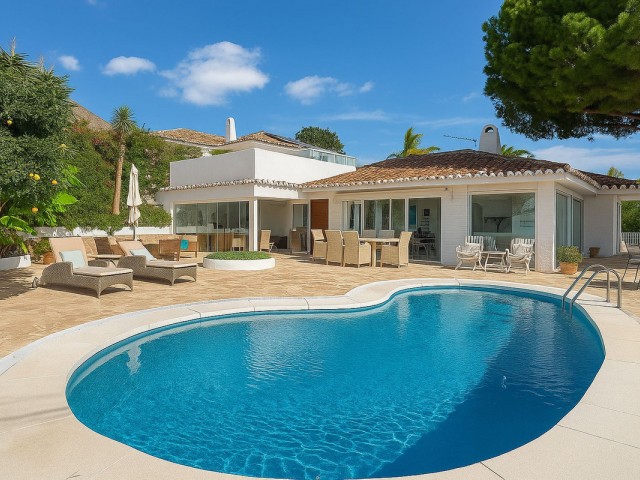 Villa, La Capellania, R5217520