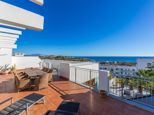Penthouse in Casares Playa