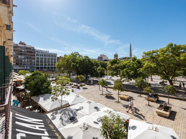 4 Bedrooms Apartment in Málaga Centro