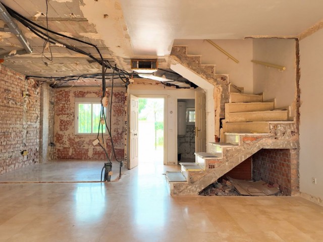 4 Schlafzimmer Reihenhaus in San Pedro de Alcántara