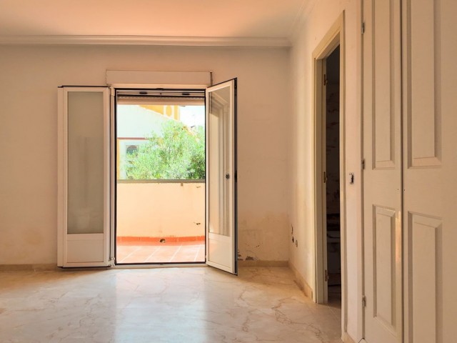 4 Schlafzimmer Reihenhaus in San Pedro de Alcántara