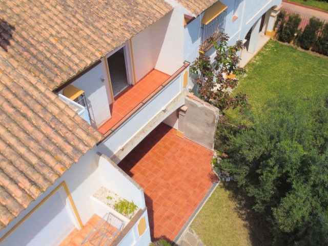 4 Schlafzimmer Reihenhaus in San Pedro de Alcántara