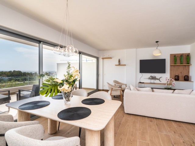 2 Bedrooms Apartment in Estepona