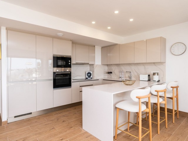 2 Bedrooms Apartment in Estepona