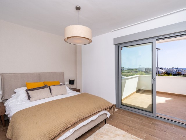 2 Bedrooms Apartment in Estepona