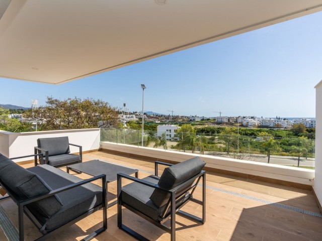 2 Bedrooms Apartment in Estepona