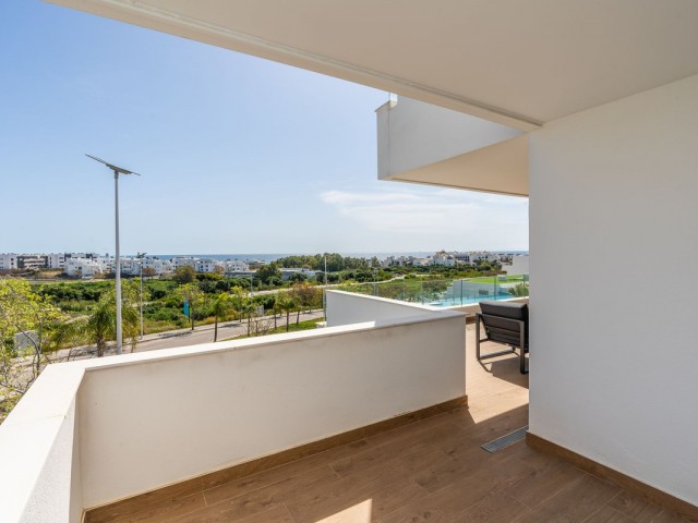 2 Bedrooms Apartment in Estepona