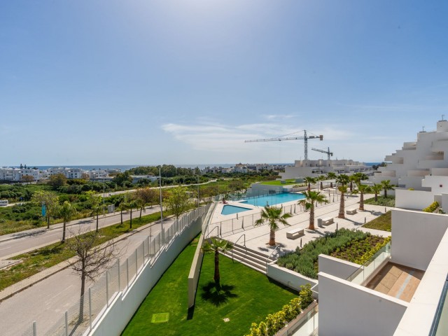 2 Bedrooms Apartment in Estepona