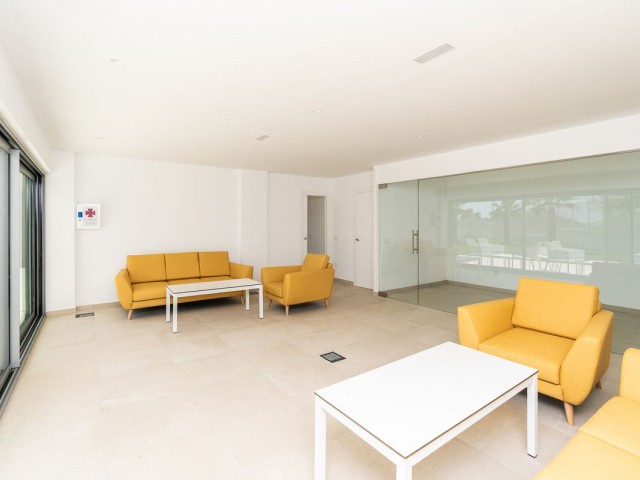 2 Bedrooms Apartment in Estepona