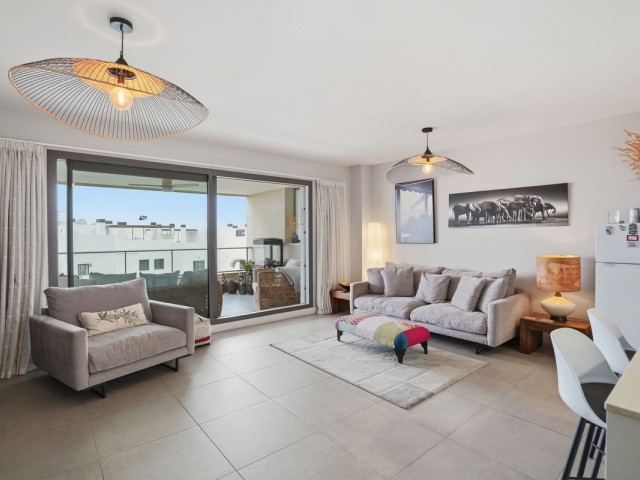 2 Bedrooms Apartment in Benalmadena