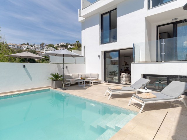 4 Bedrooms Townhouse in Torreblanca
