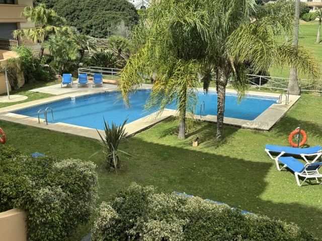 3 Bedrooms Apartment in Nueva Andalucía
