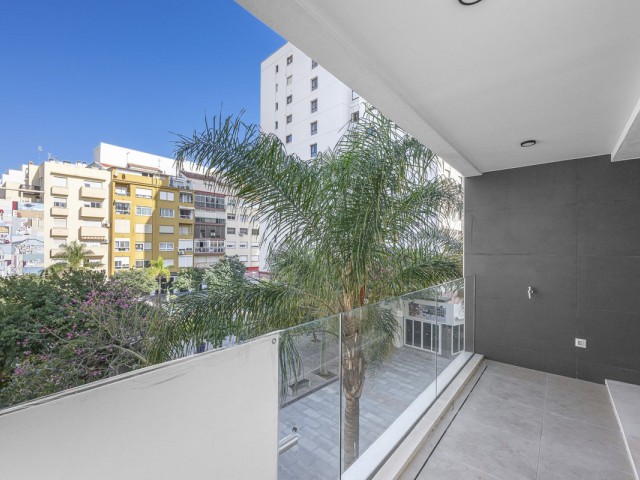 2 Bedrooms Apartment in Estepona