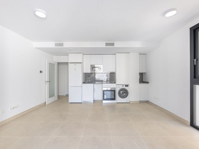 2 Bedrooms Apartment in Estepona