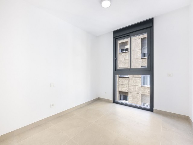 2 Bedrooms Apartment in Estepona