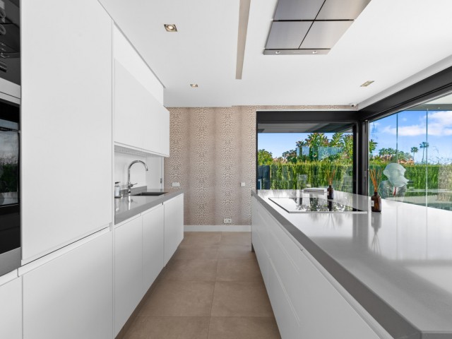 4 Schlafzimmer Villa in Los Monteros