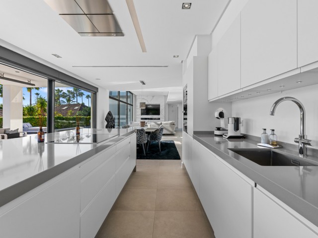 4 Schlafzimmer Villa in Los Monteros