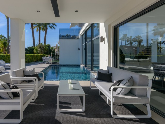 4 Schlafzimmer Villa in Los Monteros