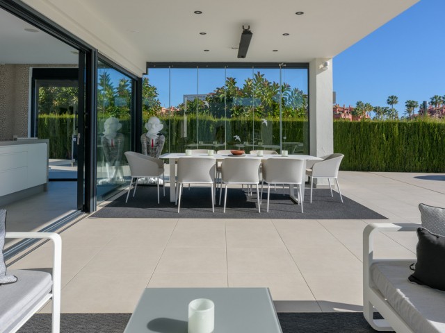 4 Schlafzimmer Villa in Los Monteros
