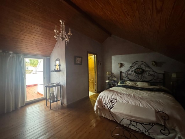 4 Slaapkamer Rijtjeshuis in Atalaya