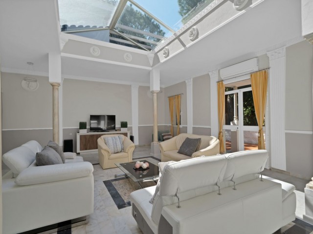 10 Bedrooms Villa in Hacienda Las Chapas