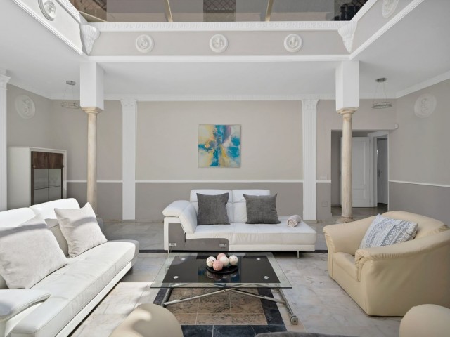 10 Bedrooms Villa in Hacienda Las Chapas