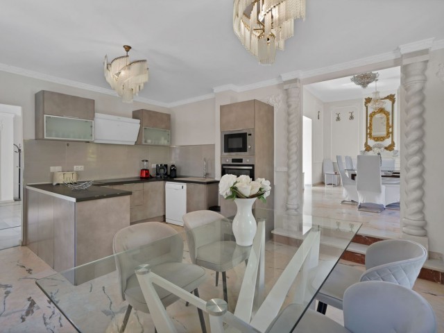 10 Bedrooms Villa in Hacienda Las Chapas