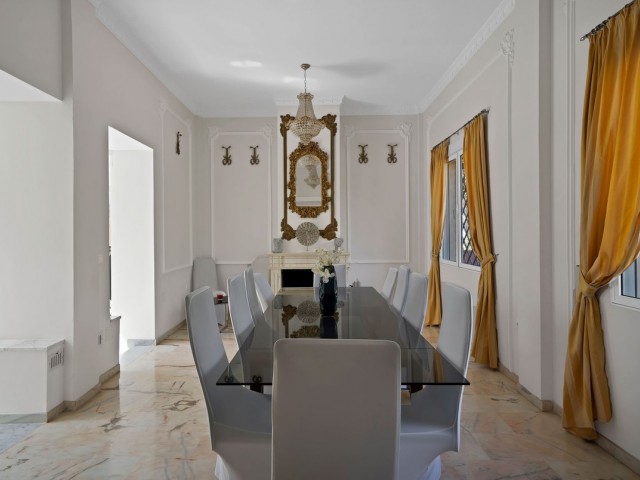 10 Bedrooms Villa in Hacienda Las Chapas