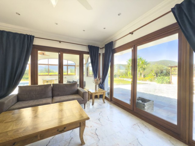 4 Slaapkamer Villa in Alhaurín el Grande