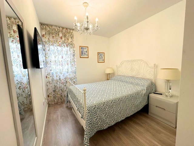 Apartamento con 3 Dormitorios  en Nueva Andalucía