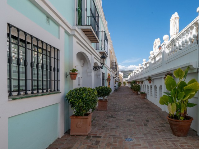 3 Soveroms Rekkehus i Nueva Andalucía