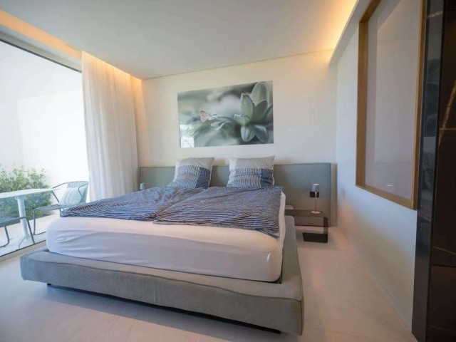 Appartement avec 3 Chambres  à Marbella