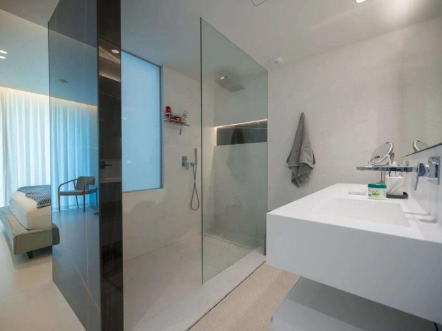 Appartement avec 3 Chambres  à Marbella