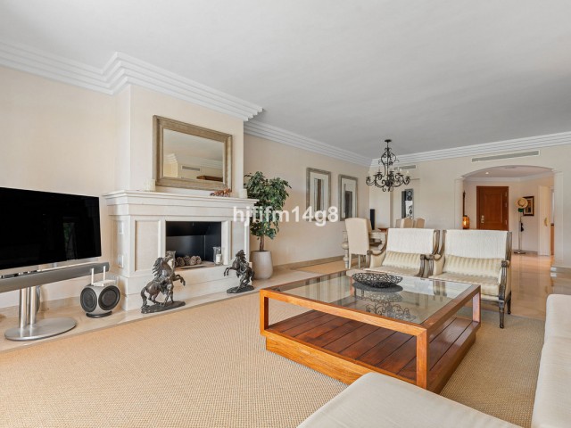 3 Schlafzimmer Apartment in Nueva Andalucía