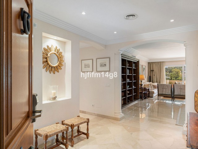 3 Schlafzimmer Apartment in Nueva Andalucía