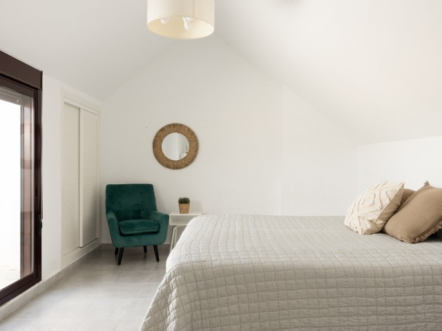 4 Schlafzimmer Apartment in Nueva Andalucía