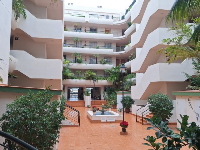 3 Sovrums Lägenhet i Guadalmina Alta