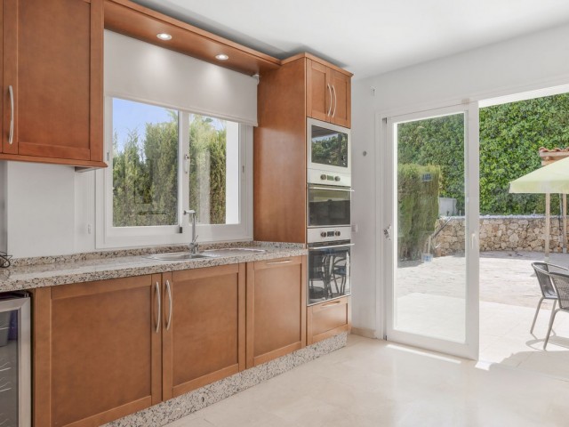 5 Slaapkamer Villa in Cerros del Aguila