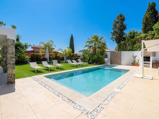 6 Schlafzimmer Villa in Málaga